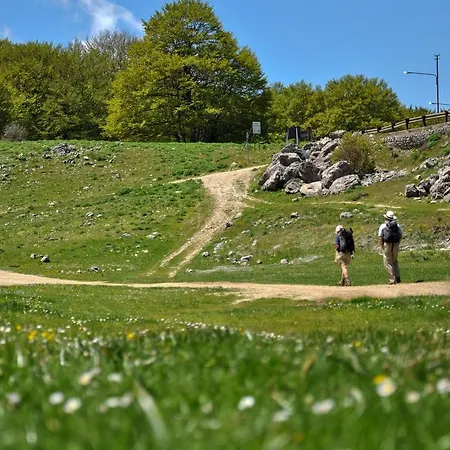 Letizia بيت للعطل