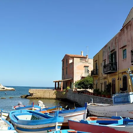 Letizia بيت للعطل