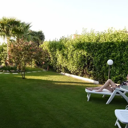 Letizia * كامبوفيليتْشّي دي روتْشّي