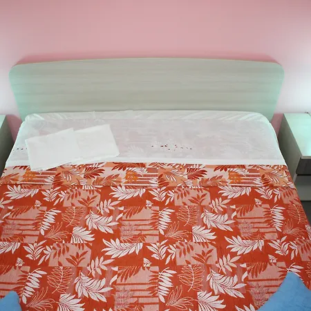 Letizia كامبوفيليتْشّي دي روتْشّي