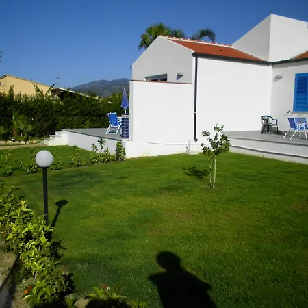 Letizia بيت للعطل